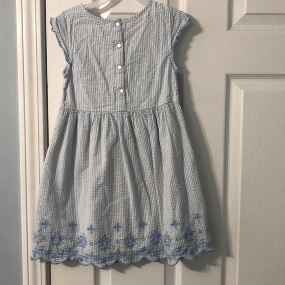 Size 6 light blue and white dress by crown and ivy - Picture 3 of 5